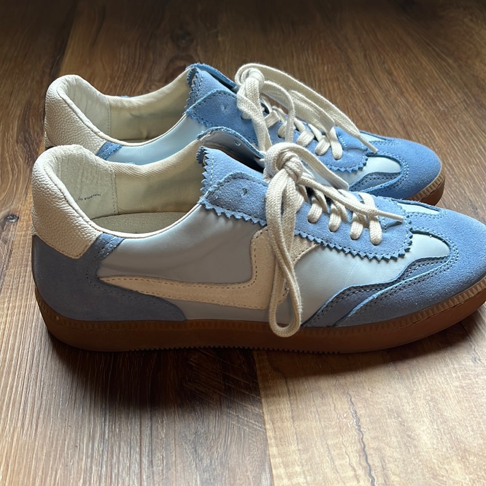Dolce Vita Notice sneakers 7.5